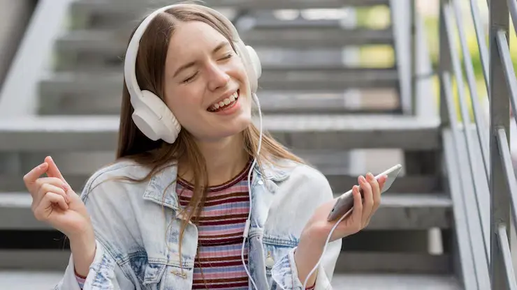 How Does Music Affect The Mood of Teenagers?